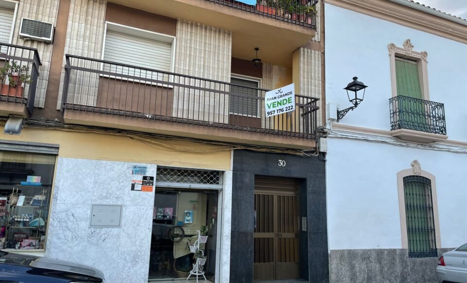 Calle Juan de la Cruz Criado, 30